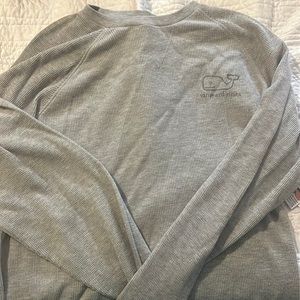 Men’s Vinyard vines thermal shirt